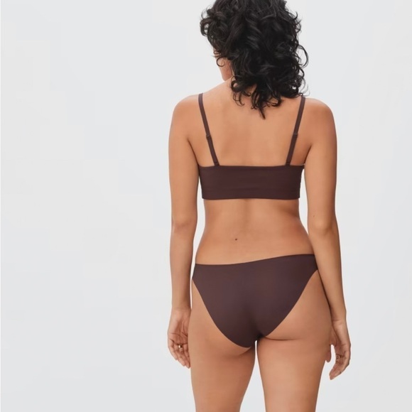 Everlane The Invisible Bikini Panties NWT in Dark Tan/Brown Size Medium - Picture 6 of 8